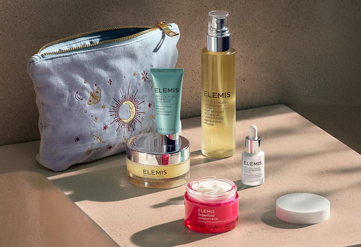 Elemis x Elizabeth Scarlett A Gift of Glow Skincare Gift Set 2026
