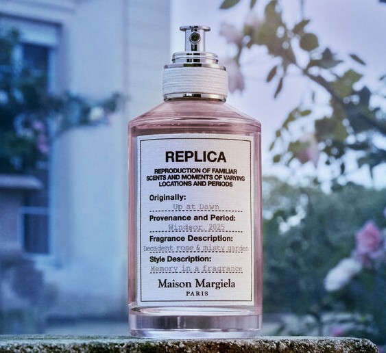 Maison Margiela Replica Up at Dawn Eau De Toilette Maison Margiela Replica Up at Dawn Eau De Toilette