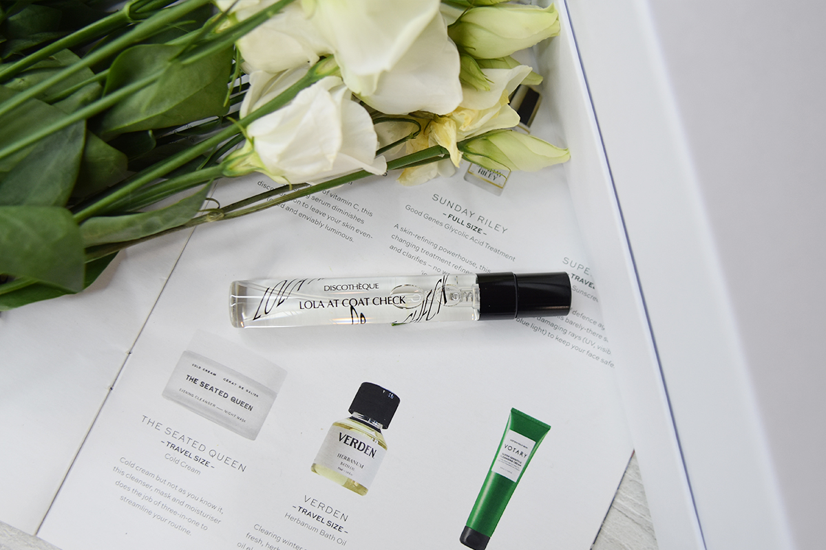 Discotheque Lola at Coat Check Discotheque Lola at Coat Check