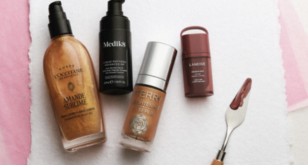 Deals & Launches Deals & Launches