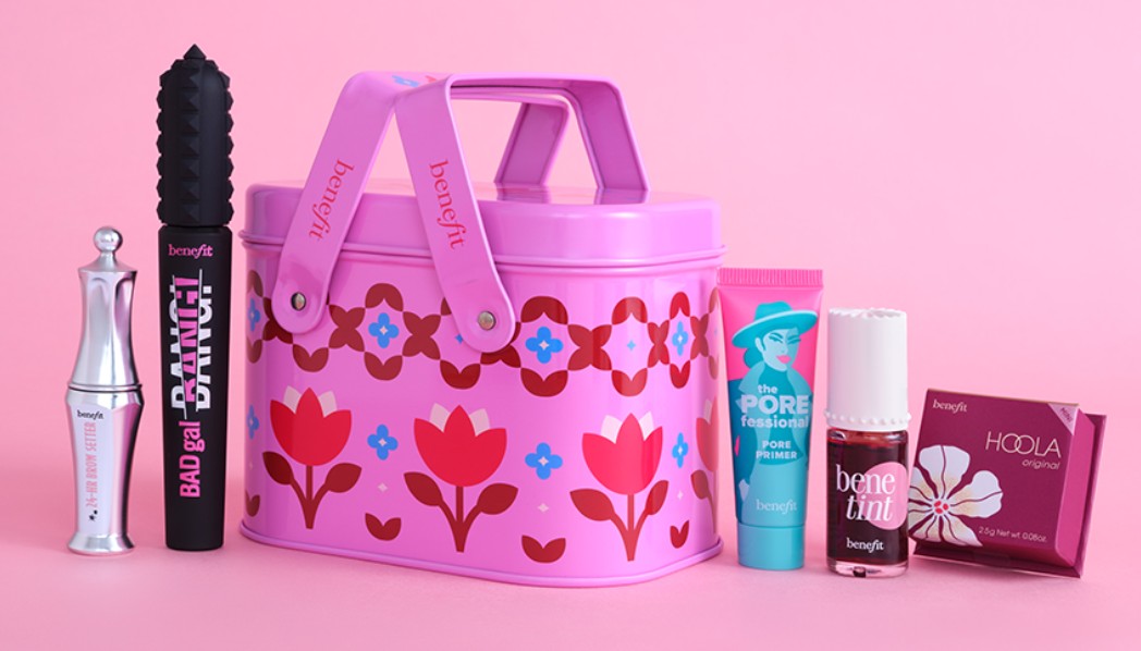 Benefit Pack’d Up Beauty Set Exclusive Star Gift Benefit Pack’d Up Beauty Set Exclusive Star Gift