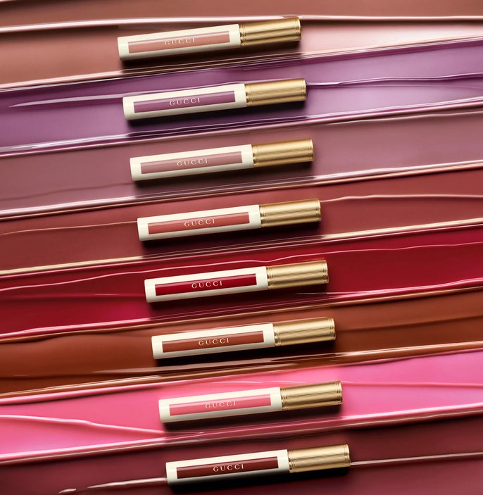 GUCCI Glow Oil-In-Water Tint Liquid Lipstick GUCCI Glow Oil-In-Water Tint Liquid Lipstick