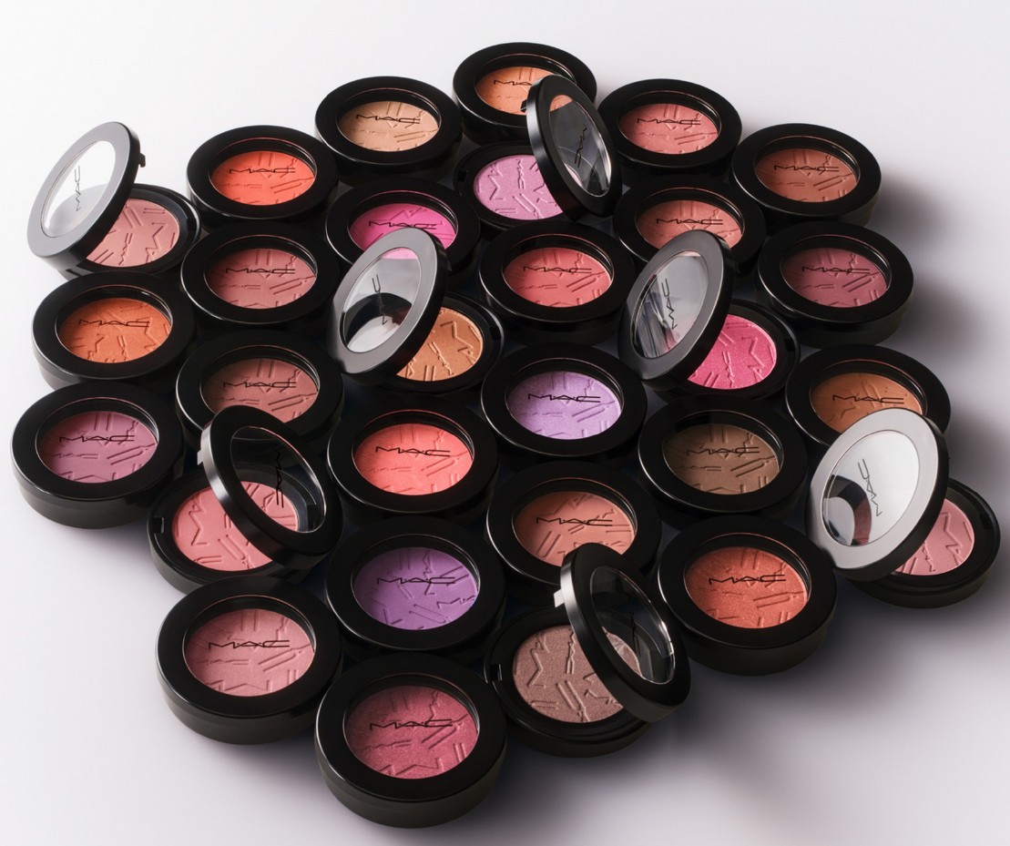 MAC Skinfinish Colourstruck Blush MAC Skinfinish Colourstruck Blush