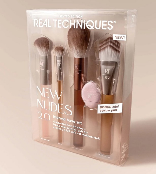 Real Techniques New Nudes 2.0 Blurred Base Kit Real Techniques New Nudes 2.0 Blurred Base Kit