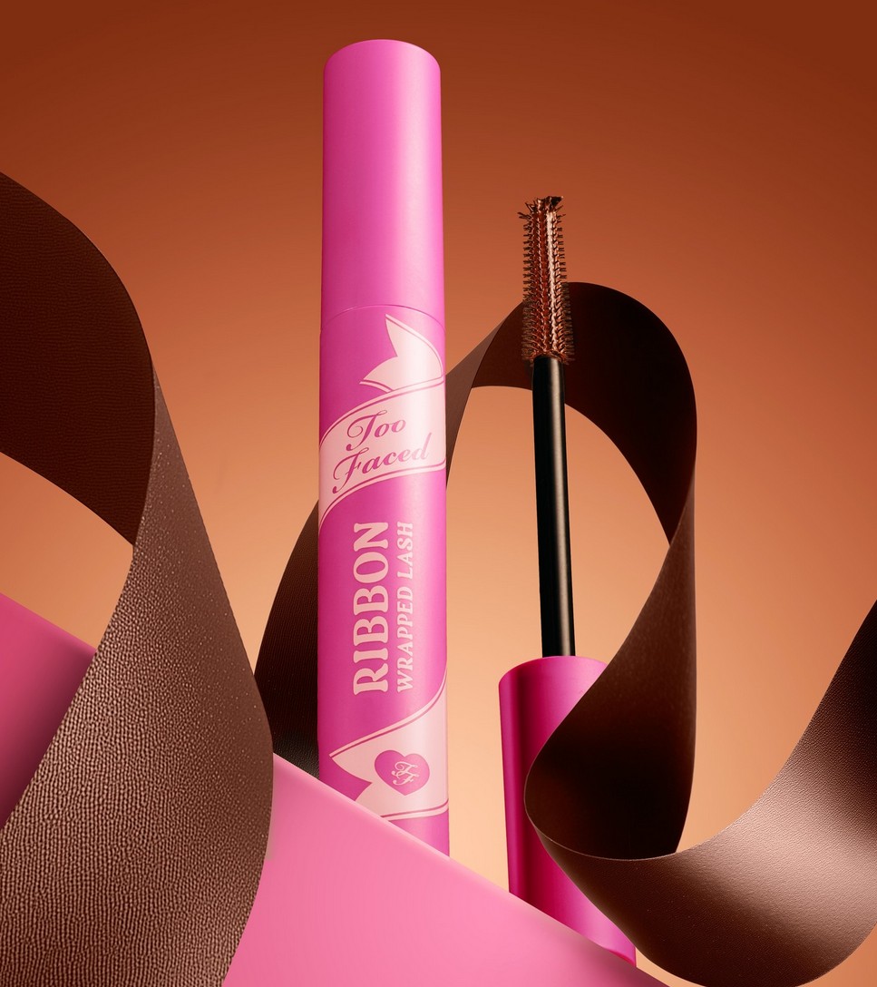 Too Faced Ribbon Wrapped Lash Mascara - Chocolate Too Faced Ribbon Wrapped Lash Mascara - Chocolate