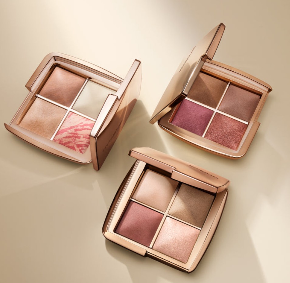 Hourglass Ambient Lighting Edit Quads Hourglass Ambient Lighting Edit Quads
