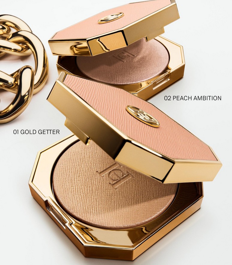 Carolina Herrera Nude Couture Highlighter Carolina Herrera Nude Couture Highlighter