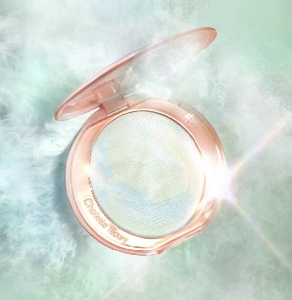 Charlotte Tilbury Fairy Trail Green Compact Powder Summer Limited Edition Charlotte Tilbury Fairy Trail Green Compact Powder Summer Limited Edition