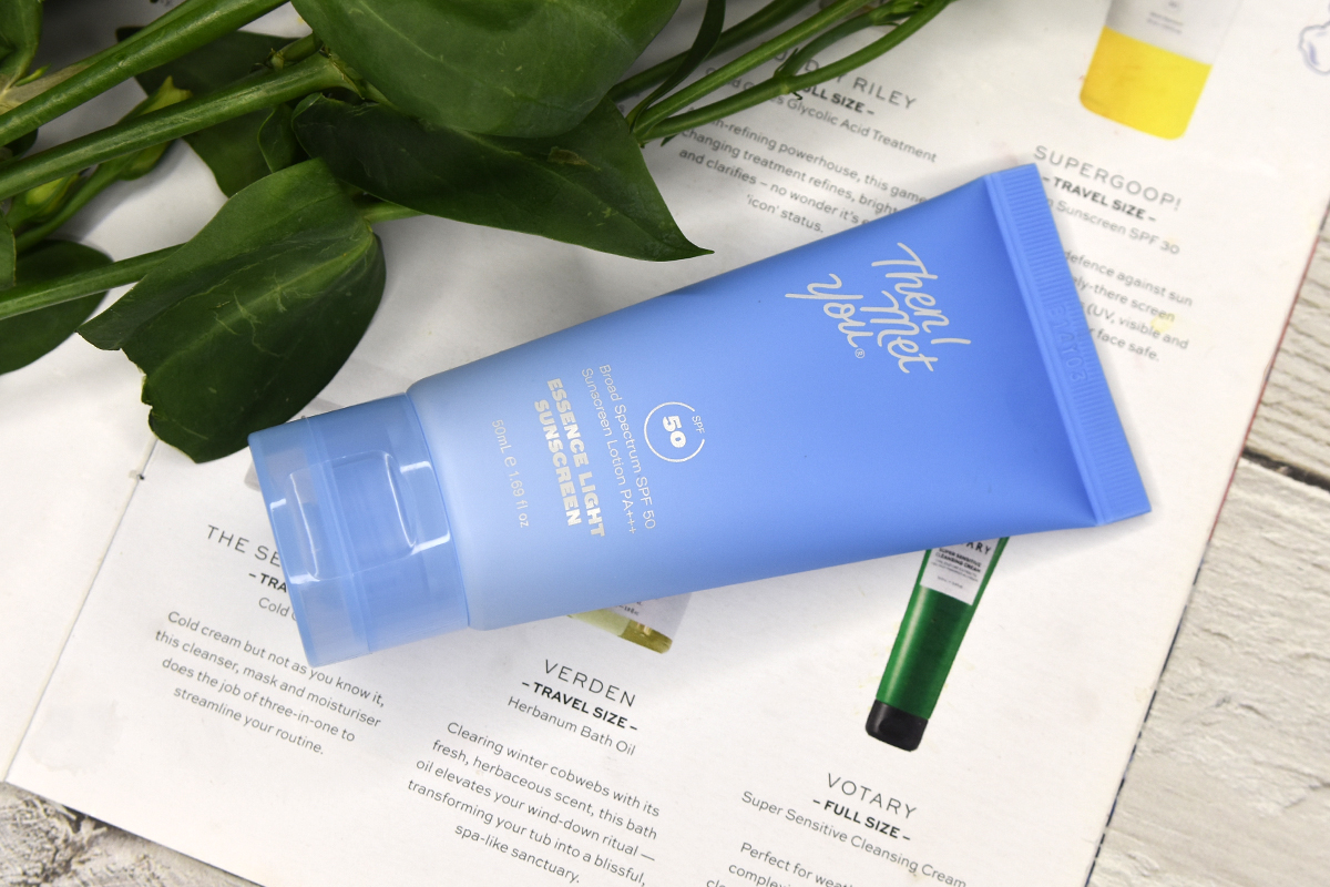 Then I Met You Essence Light Sunscreen SPF 50 PA+++ Then I Met You Essence Light Sunscreen SPF 50 PA+++