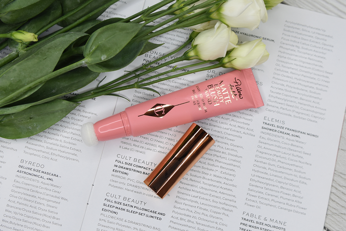 Charlotte Tilbury Matte Beauty Blush Wand in Pillow Talk Pink Pop Charlotte Tilbury Matte Beauty Blush Wand in Pillow Talk Pink Pop