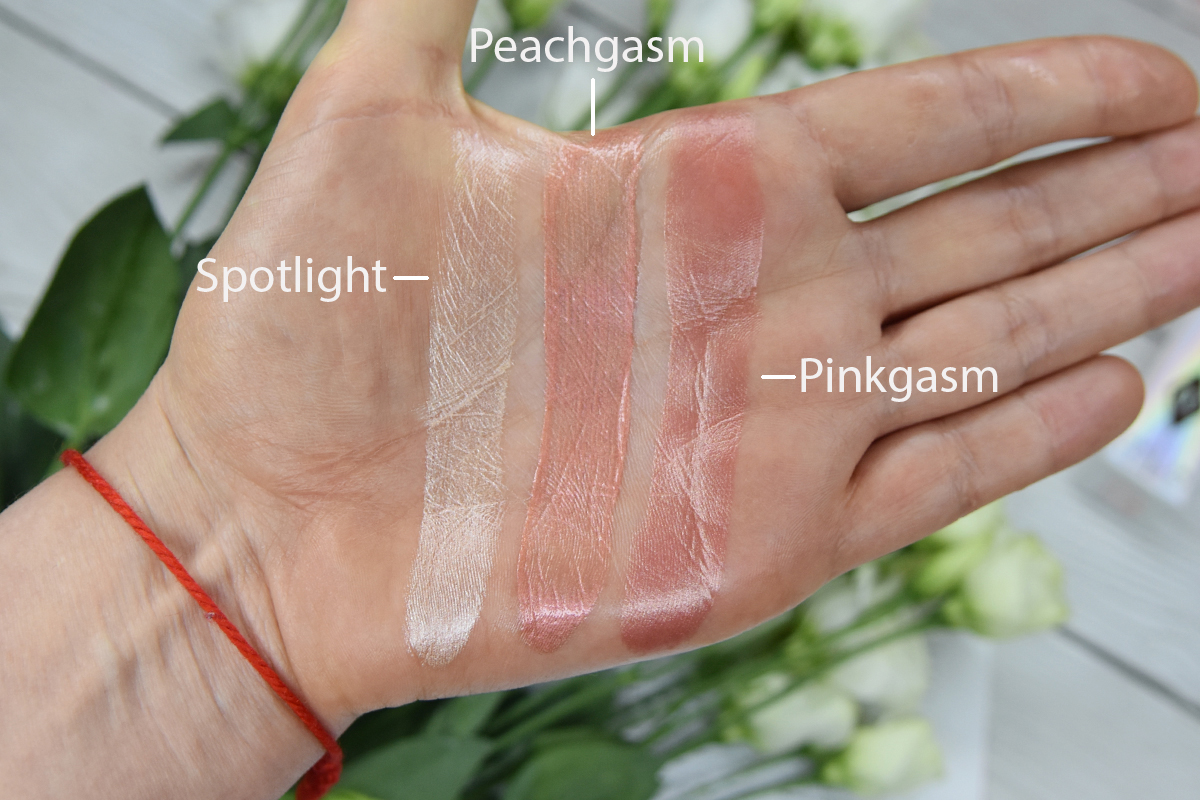 The Charlotte Tilbury Beauty Light Wand review The Charlotte Tilbury Beauty Light Wand review