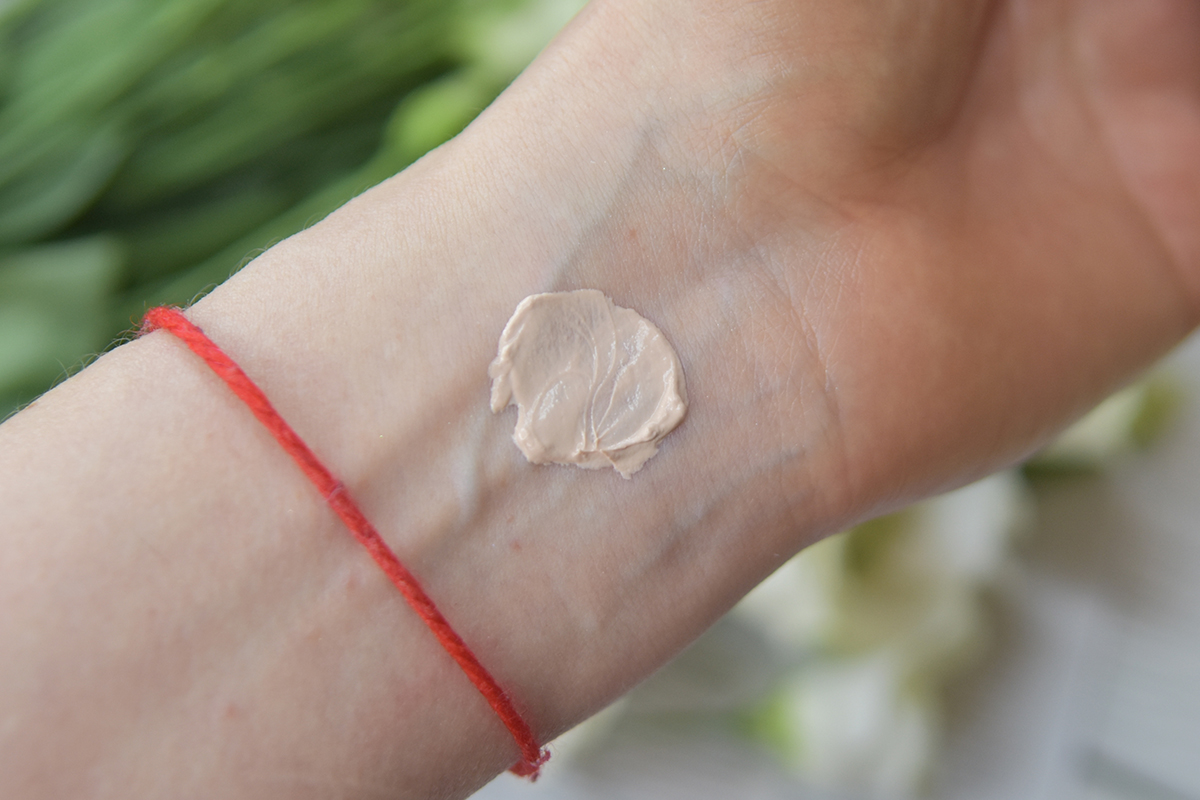 Pixi Flawless & Poreless review Pixi Flawless & Poreless review