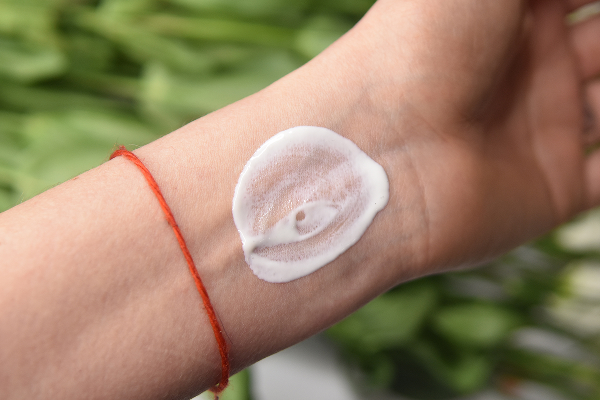 Ultra Violette SPF50 Skinscreen Review Ultra Violette SPF50 Skinscreen Review