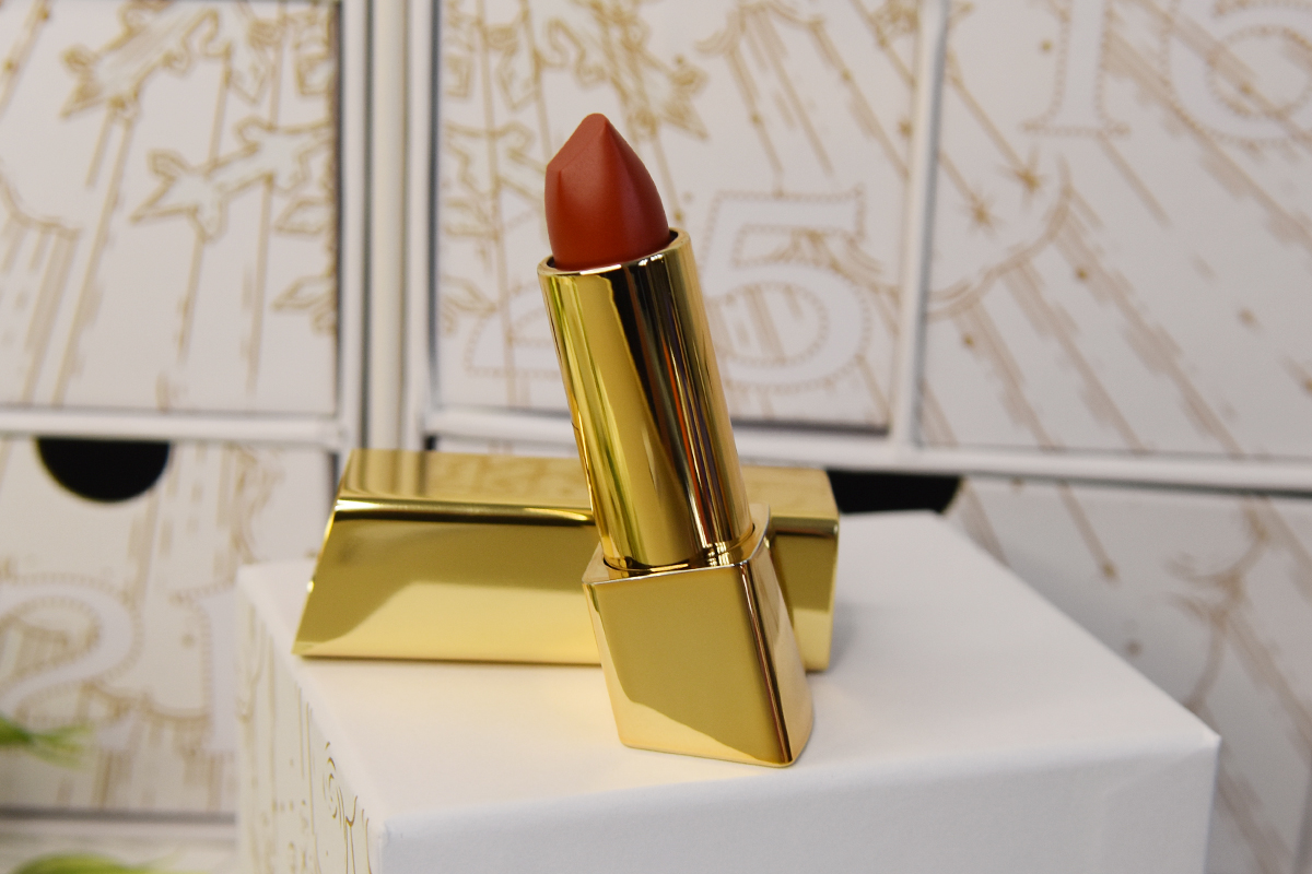 Hourglass Unlocked Satin Crème Lipstick Hourglass Unlocked Satin Crème Lipstick
