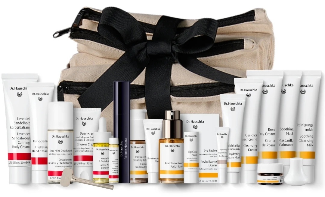 Dr. Hauschka Signature Advent Calendar Dr. Hauschka Signature Advent Calendar