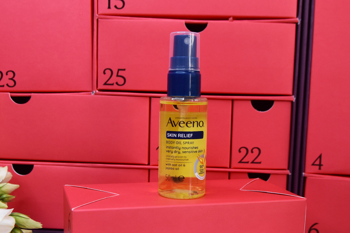 Aveeno Skin Relief Body Oil Spray for Dry to Very Dry, Sensitive Skin Aveeno Skin Relief Body Oil Spray for Dry to Very Dry, Sensitive Skin