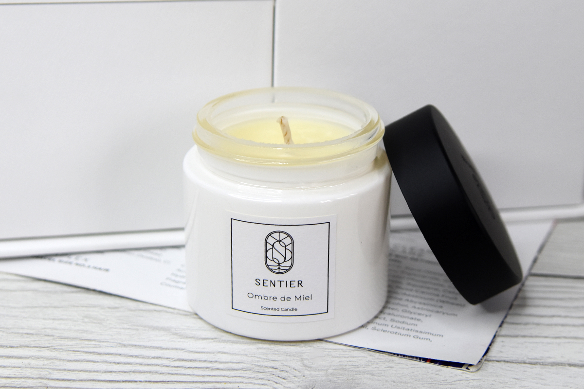 Sentier Ombre de Miel Scented Candle Sentier Ombre de Miel Scented Candle