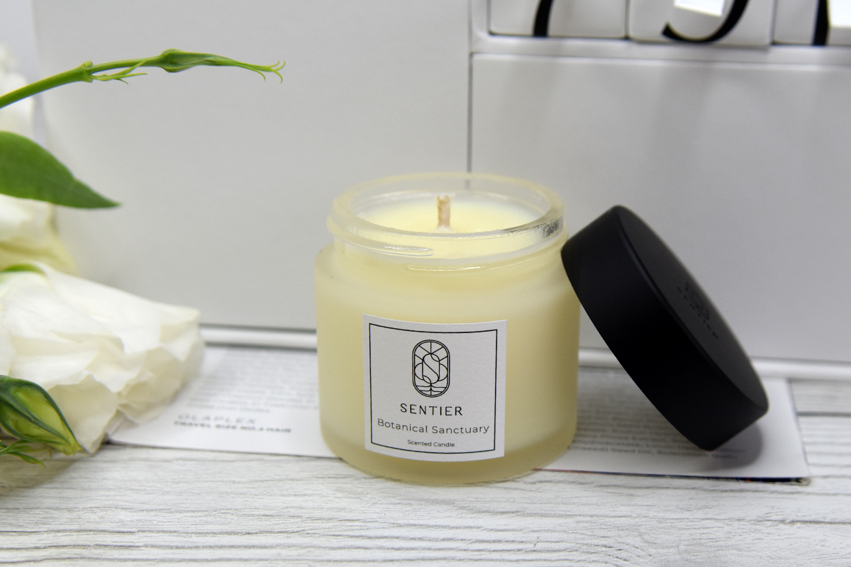 Sentier Botanical Sanctuary Scented Candle Sentier Botanical Sanctuary Scented Candle