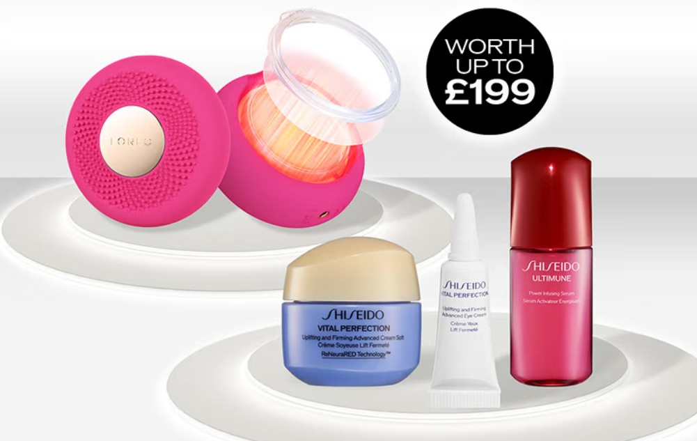 Free 4-piece gift when you spend £95+ at Shiseido
Free 4-piece gift when you spend £95+ at Shiseido