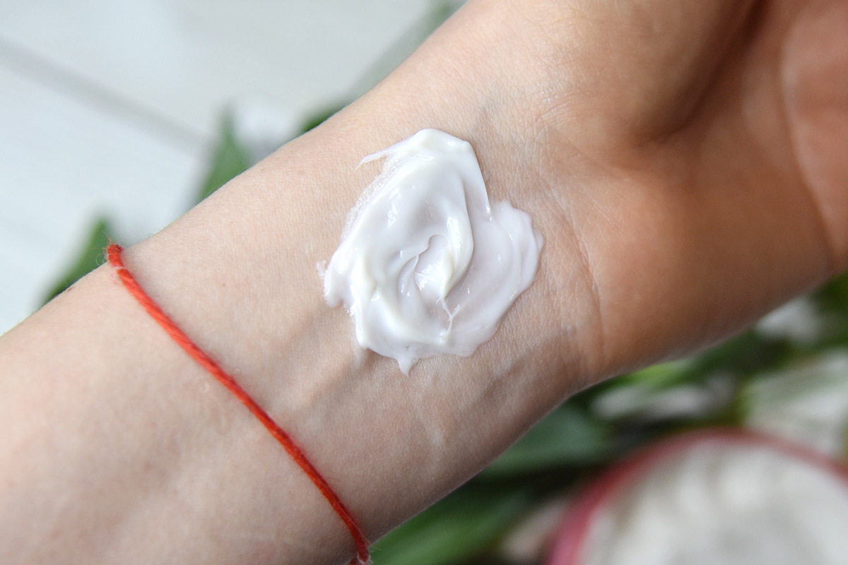 Fenty Skin Butta Drop Body Cream Guava Getaway Review Fenty Skin Butta Drop Body Cream Guava Getaway Review