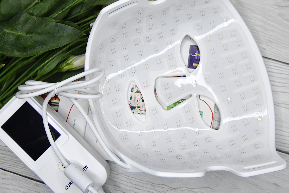 CurrentBody Skin LED Red Light Therapy Face Mask: Series 3 CurrentBody Skin LED Red Light Therapy Face Mask: Series 3