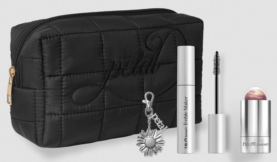 r.e.m. beauty limited edition petal kit r.e.m. beauty limited edition petal kit